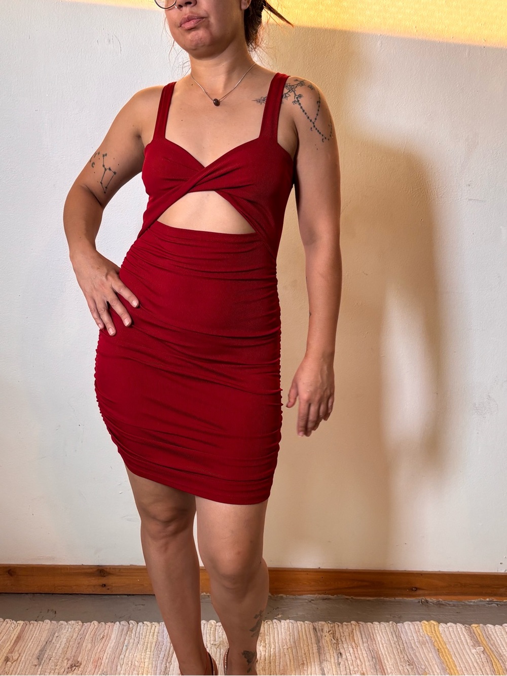 Chic Strapless Red Dress